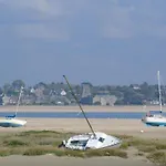 펜션 De La Sienne By Interhome Heugueville-sur-Sienne